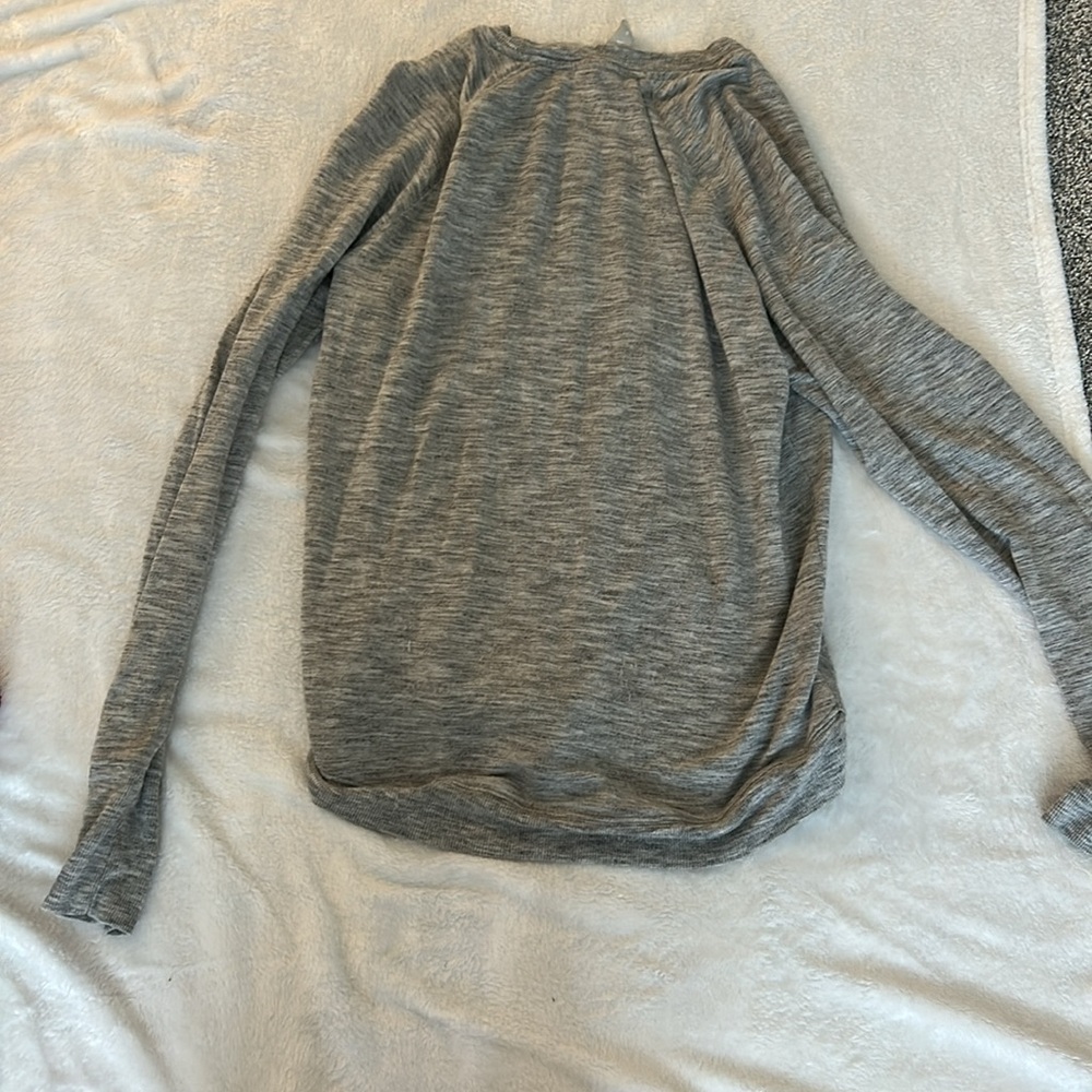 Athleta Heather Gray Knit Top - Picture 3 of 5